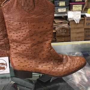 Rare. Piattelli handmade in Italy boots.  Size 9 1/2